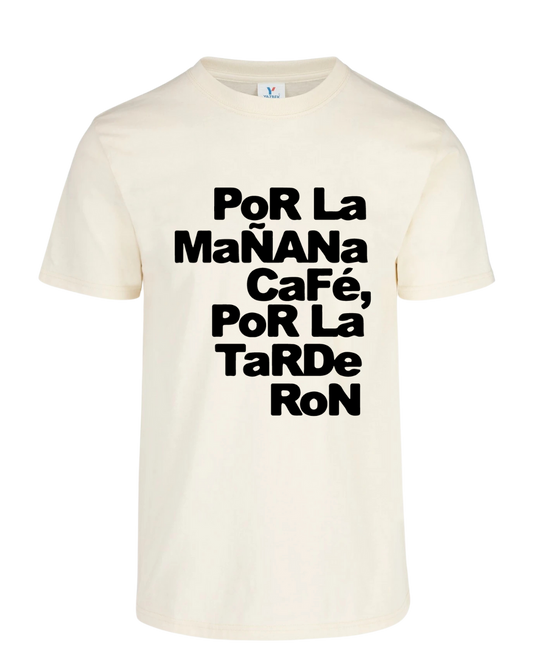 Camiseta Bad Bunny Por la mañana café por la tarde ron
